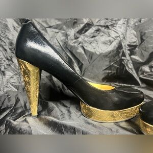 Michael Kors Black and Gold Heels